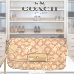 Coach Signature C monogram Pink & Cream Sequin Signature Clutch Wristlet Care Bk